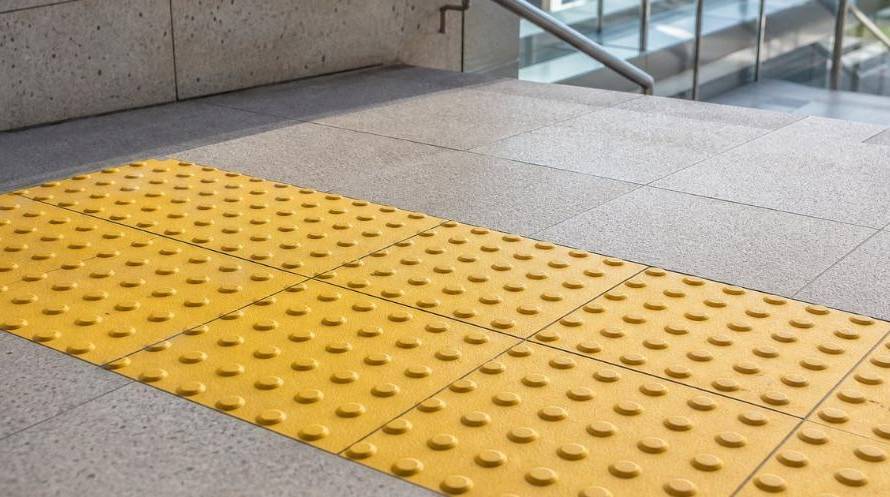 Tactile Paving Guide for Malaysian Architects